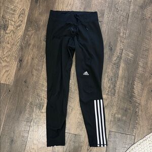 adidas women’s Black Leggings with White 3-Stripes Capri length